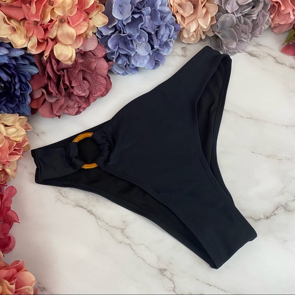 Sexy Leopard and Black Criss Cross Bandage Bikini - Picture 12 of 16